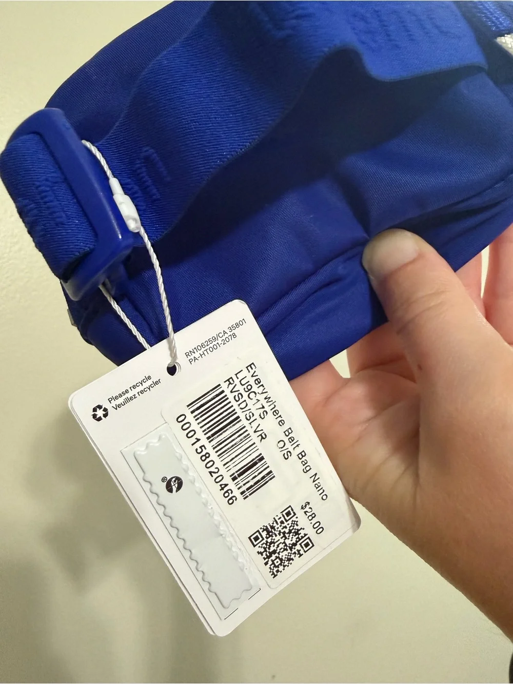 lululemon athletica Cobalt Blue Mini Zip Pouch with Keyring - Picture 3 of 4